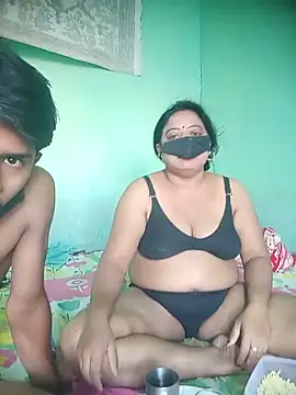 Group Of Lust online show from May 18, 2026, 2:23 am