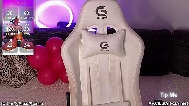 AlexaAimee online show from April 1, 2026, 5:20 am