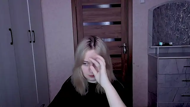 Kristy-Max online show from February 13, 2026, 8:03 am