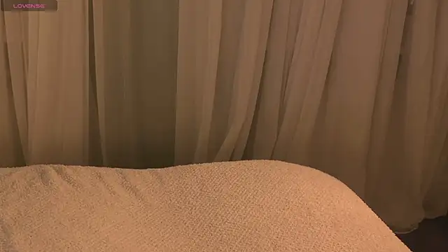 SunnyRisha online show from November 7, 2025, 5:12 am