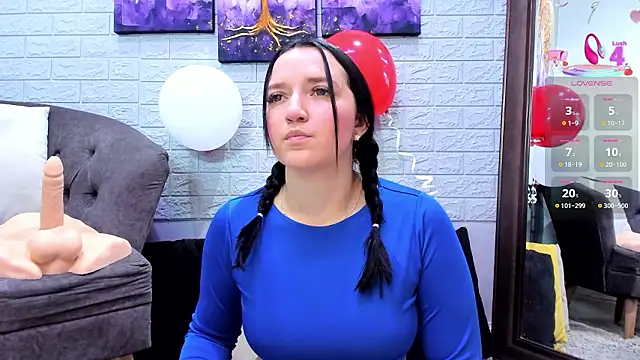 Snapshot of _EmilyJireh_ chatting on February 14, 2026, 4:40 pm EmilyJireh online show from February 14, 2026, 4:40 pm