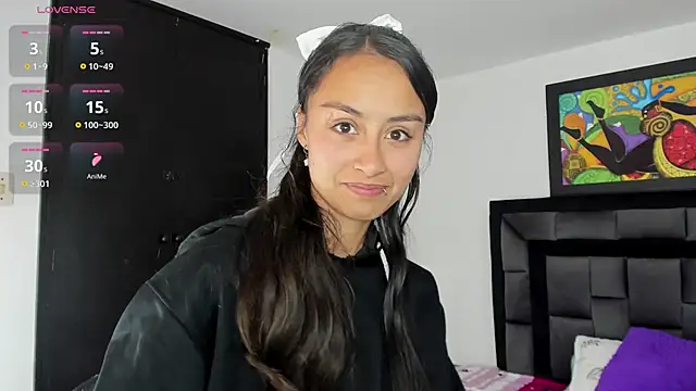 tatiana valencia online show from February 14, 2025, 6:40 pm