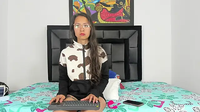 tatiana valencia online show from March 15, 2025, 12:13 pm