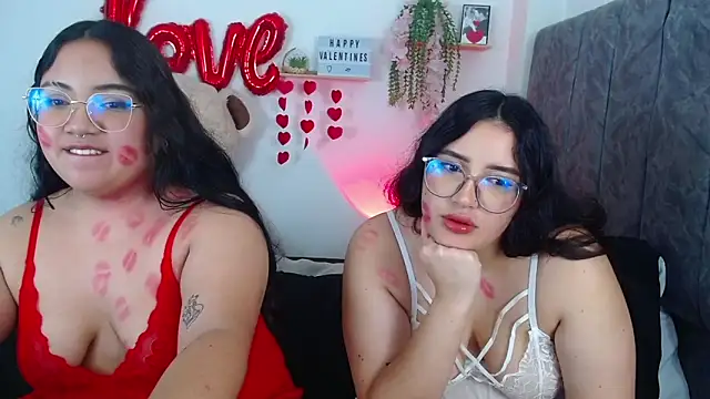 maddie-and-chelsea- online show from February 13, 2025, 11:17 am