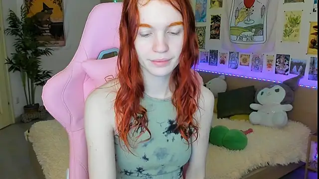 Snapshot of Sunny_Elly chatting on February 22, 2025, 6:50 am Sunny Elly online show from February 22, 2025, 6:50 am