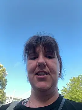 NatiLove35 online show from June 26, 2026, 5:35 am