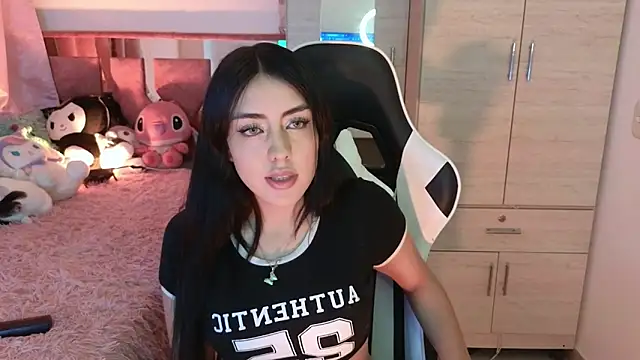 Angel lusst online show from December 23, 2024, 5:06 am