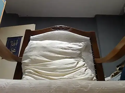 Snapshot of hardbigcock16 chatting on February 27, 2026, 7:35 pm hardbigcock16 online show from February 27, 2026, 7:35 pm