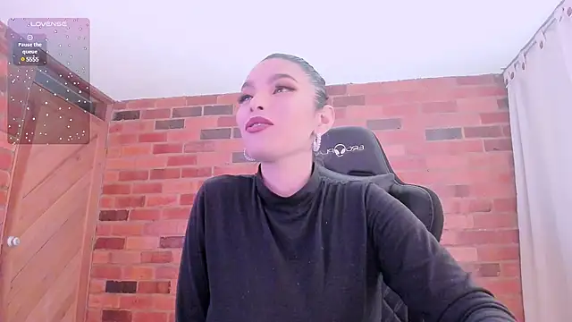 Snapshot of paulinabarnett- chatting on December 11, 2024, 1:58 am paulinabarnett- online show from December 11, 2024, 1:58 am