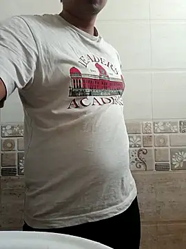 Snapshot of Long_Laster chatting on March 15, 2026, 5:14 am Long Laster online show from March 15, 2026, 5:14 am