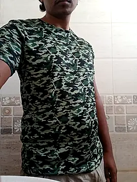 Snapshot of Long_Laster chatting on February 14, 2025, 3:33 am Long Laster online show from February 14, 2025, 3:33 am