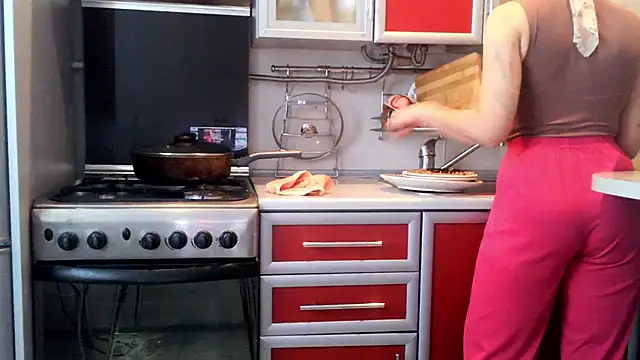 Kashtanka  online show from October 18, 2025, 10:39 am