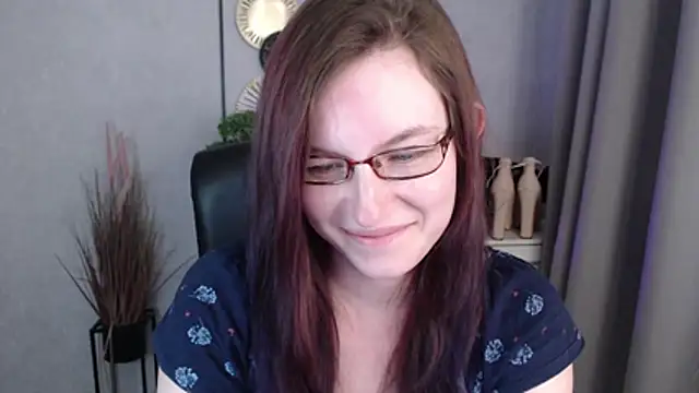 emmaxDelight online show from March 16, 2026, 6:54 pm