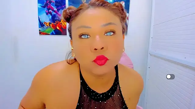 Snapshot of victoria_love89 chatting on June 19, 2026, 2:28 am victoria love89 online show from June 19, 2026, 2:28 am