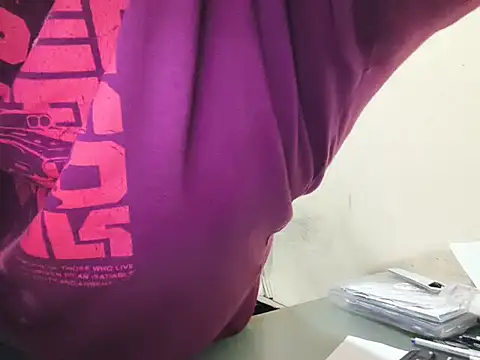 benitez juan online show from March 25, 2026, 12:11 am