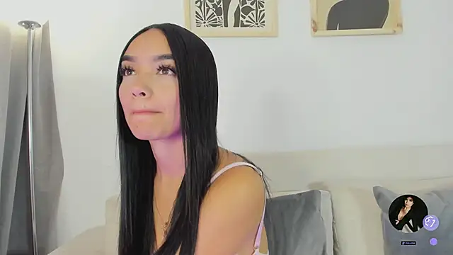 Snapshot of Chloe_Morgans chatting on February 12, 2026, 11:21 am Chloe Morgans online show from February 12, 2026, 11:21 am