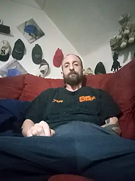 armdy371 online show from April 22, 2026, 2:35 pm