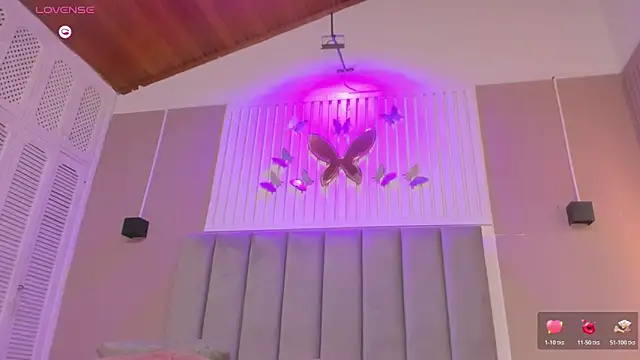 Snapshot of dyvis_22 chatting on February 12, 2026, 11:32 am dyvis 22 online show from February 12, 2026, 11:32 am