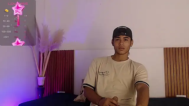 zander 2120 online show from March 14, 2025, 1:46 pm