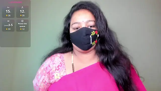 neelu-hoty online show from June 23, 2026, 8:34 am