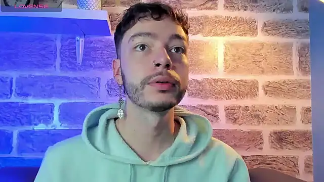 noah ricci online show from October 26, 2025, 12:38 pm