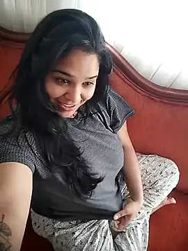 VenussTits97 online show from March 4, 2026, 9:44 pm