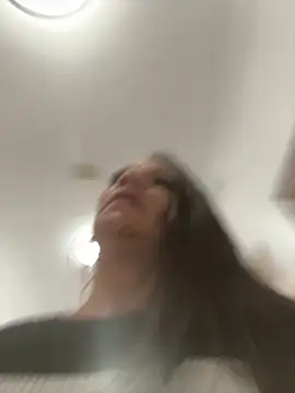 Snapshot of ALLURET4U chatting on February 10, 2025, 1:14 am ALLURET4U online show from February 10, 2025, 1:14 am