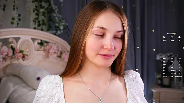 Snapshot of MonaEldon chatting on April 10, 2026, 2:07 am MonaEldon online show from April 10, 2026, 2:07 am