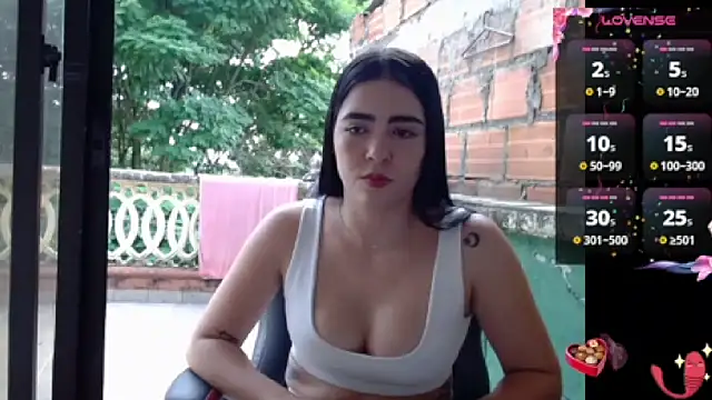 Snapshot of lvsaraa_sexy chatting on December 31, 2024, 8:34 pm lvsaraa sexy online show from December 31, 2024, 8:34 pm