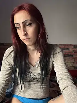 Snapshot of kriszy_baby chatting on January 20, 2025, 9:24 am kriszy baby online show from January 20, 2025, 9:24 am