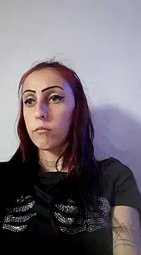 Snapshot of kriszy_baby chatting on December 4, 2024, 9:23 am kriszy baby online show from December 4, 2024, 9:23 am