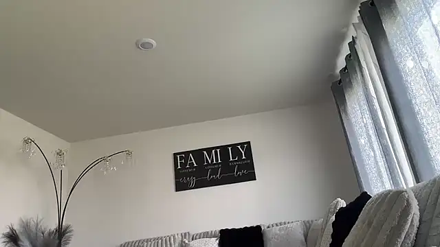 londonsfantasy online show from July 3, 2026, 7:42 pm