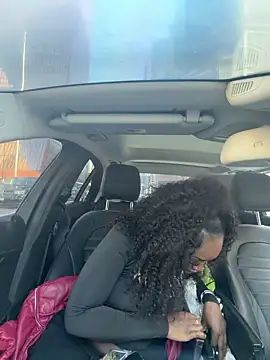 londonsfantasy online show from February 25, 2026, 9:03 pm