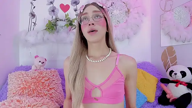 Ariadna Evangeline online show from November 22, 2025, 6:34 am