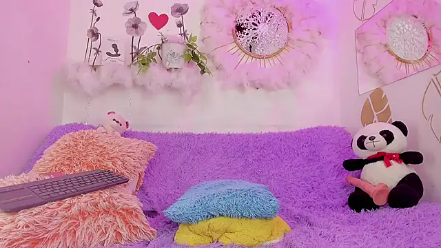 Ariadna Evangeline online show from December 15, 2025, 5:19 pm