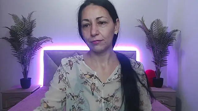 LiluGrants online show from November 4, 2025, 7:06 pm