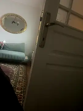 themany29 online show from December 22, 2025, 7:03 pm