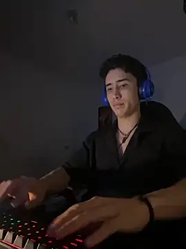 gojo satoru 18 online show from December 2, 2025, 3:07 am