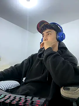 gojo satoru 18 online show from November 7, 2025, 4:50 am