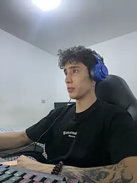 gojo satoru 18 online show from February 15, 2026, 8:57 am