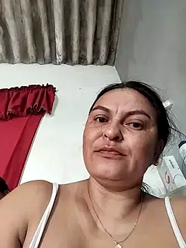 Horny-Mommy-Dirty online show from December 14, 2025, 1:06 pm