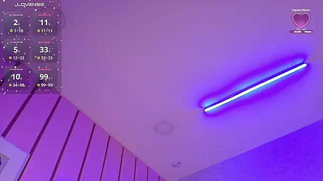 GabrielaLugo online show from September 18, 2025, 1:14 pm