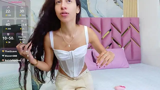 Beautifulskinny18 online show from December 21, 2025, 7:59 pm