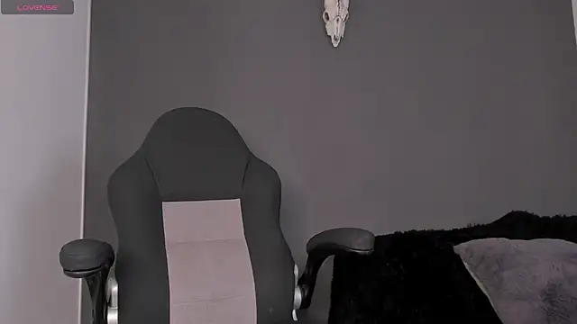 Snapshot of Aliz01 chatting on January 21, 2025, 11:34 pm Aliz01 online show from January 21, 2025, 11:34 pm