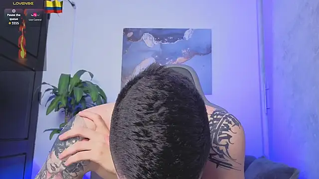 Yeiko Romero  online show from March 8, 2026, 3:26 pm