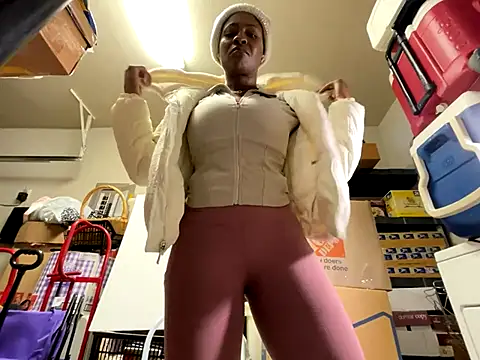 wynterheat online show from December 23, 2025, 7:40 am