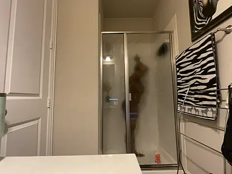 wynterheat online show from March 24, 2026, 11:27 pm