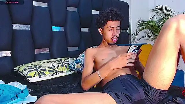 RyanRizzo online show from January 26, 2025, 6:27 pm