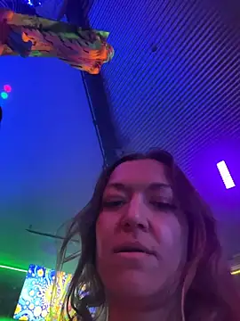 Snapshot of SummerV91 chatting on February 22, 2026, 8:39 am SummerV91 online show from February 22, 2026, 8:39 am