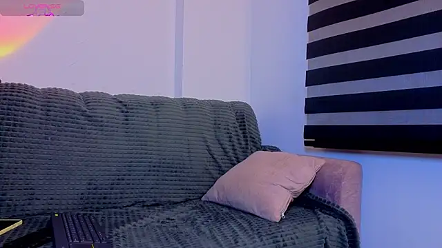  scarletmoore online show from March 5, 2026, 11:43 pm